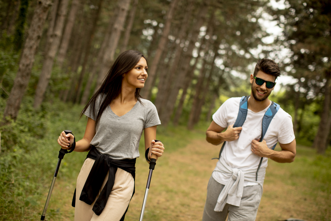 Gemütlicher Spaziergang im Wald